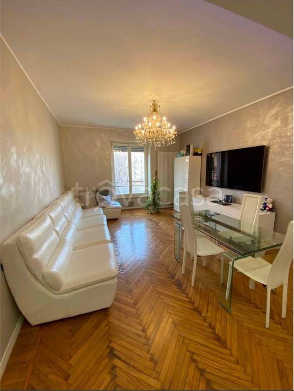 appartamento in affitto a Milano in zona Porta Venezia