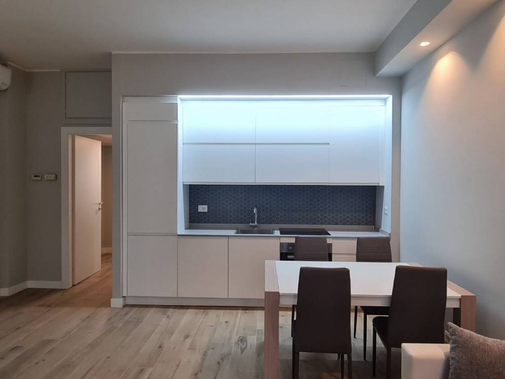 appartamento in affitto a Milano in zona Porta Nuova