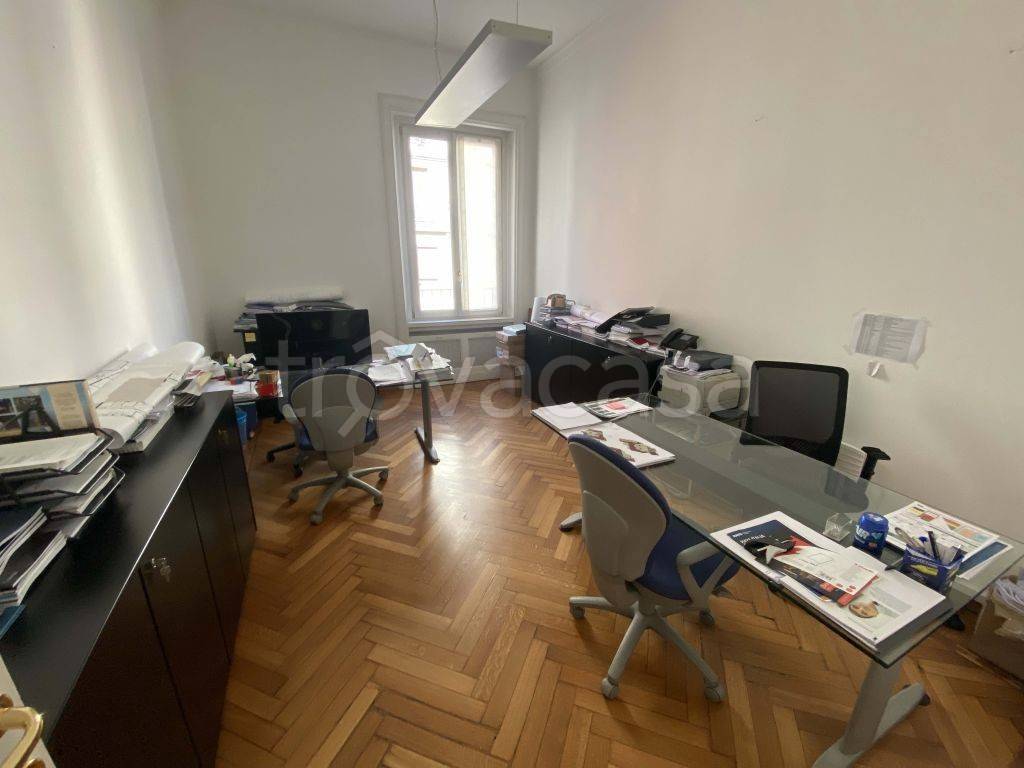 ufficio in affitto a Milano