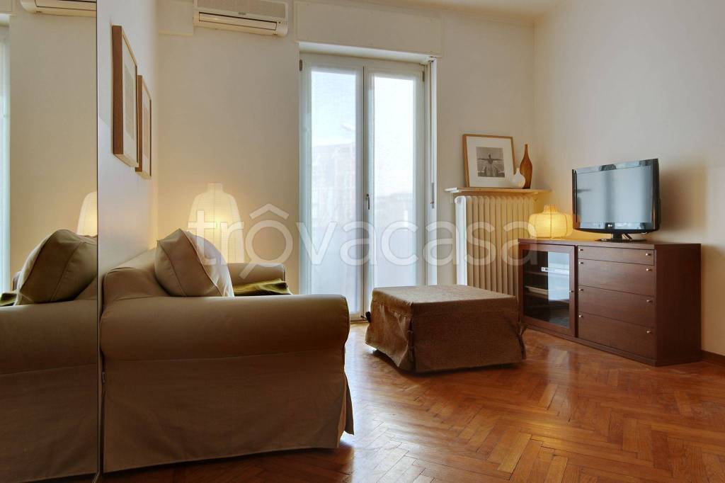appartamento in affitto a Milano in zona Isola