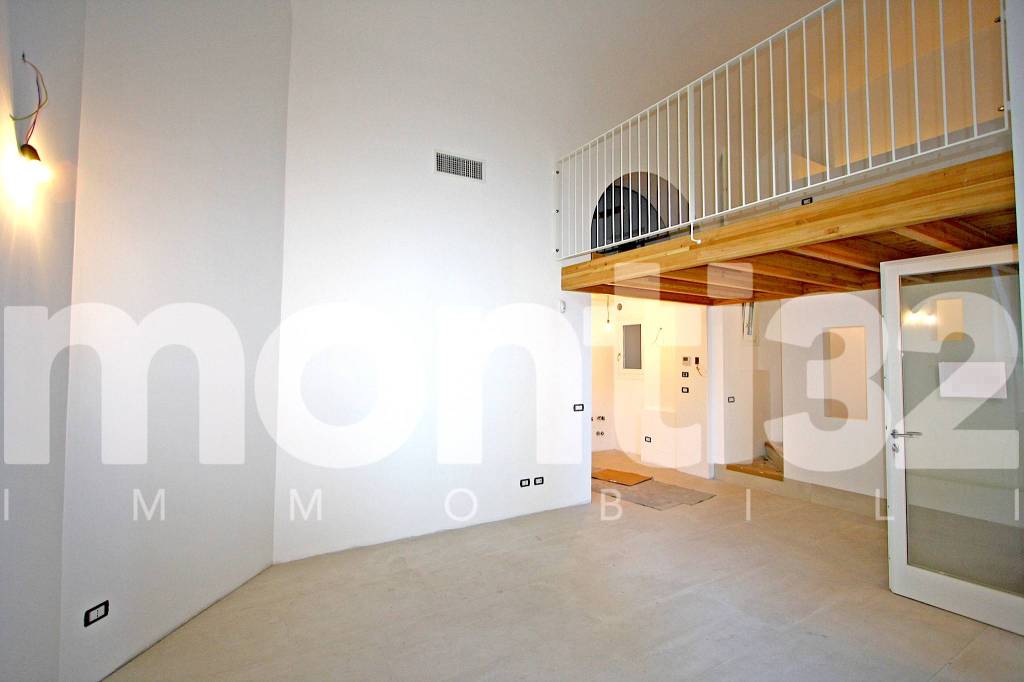 appartamento in affitto a Milano in zona Cadorna