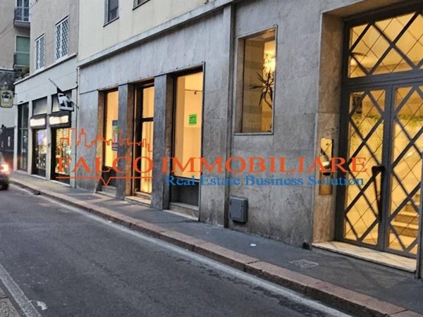 negozio in affitto a Milano in zona Sant'Ambrogio
