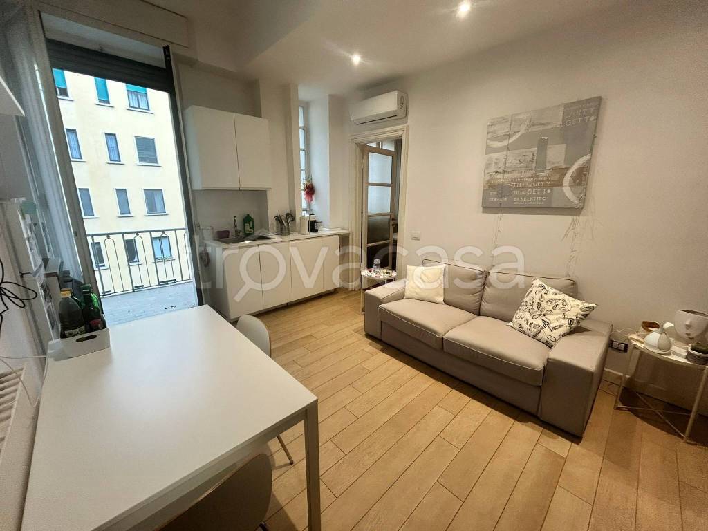 appartamento in affitto a Milano in zona Centro Direzionale