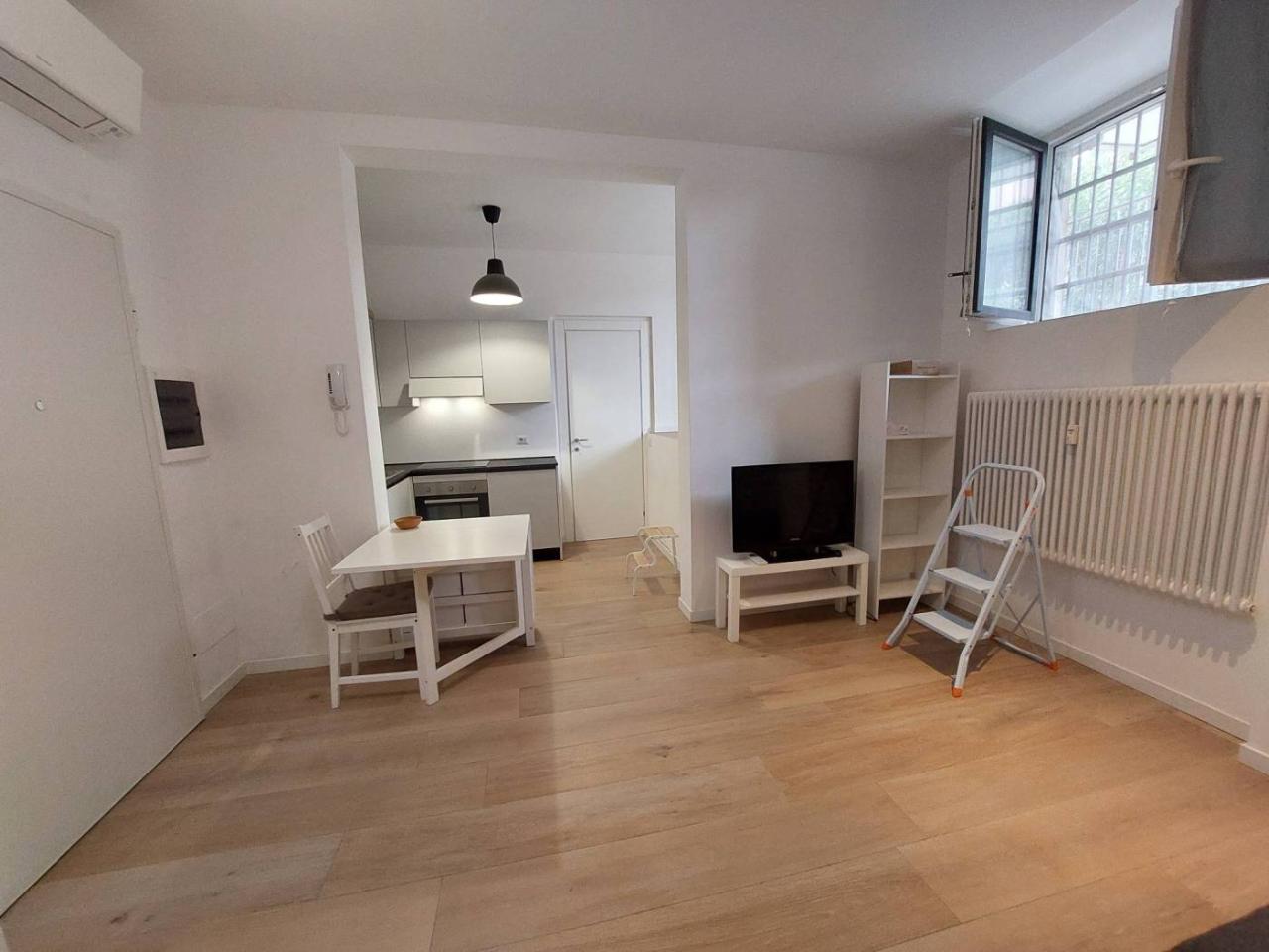 appartamento in affitto a Milano in zona Corvetto