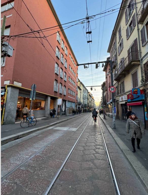 locale commerciale in affitto a Milano in zona Porta Ticinese