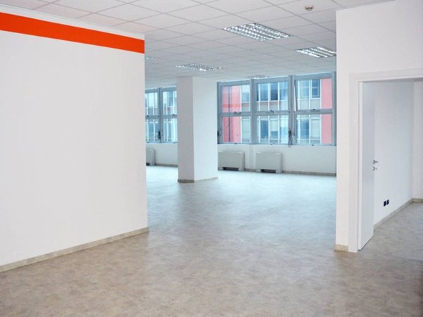ufficio in affitto a Milano in zona Forlanini