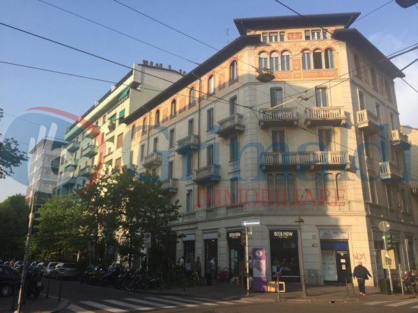 locale commerciale in affitto a Milano in zona Isola