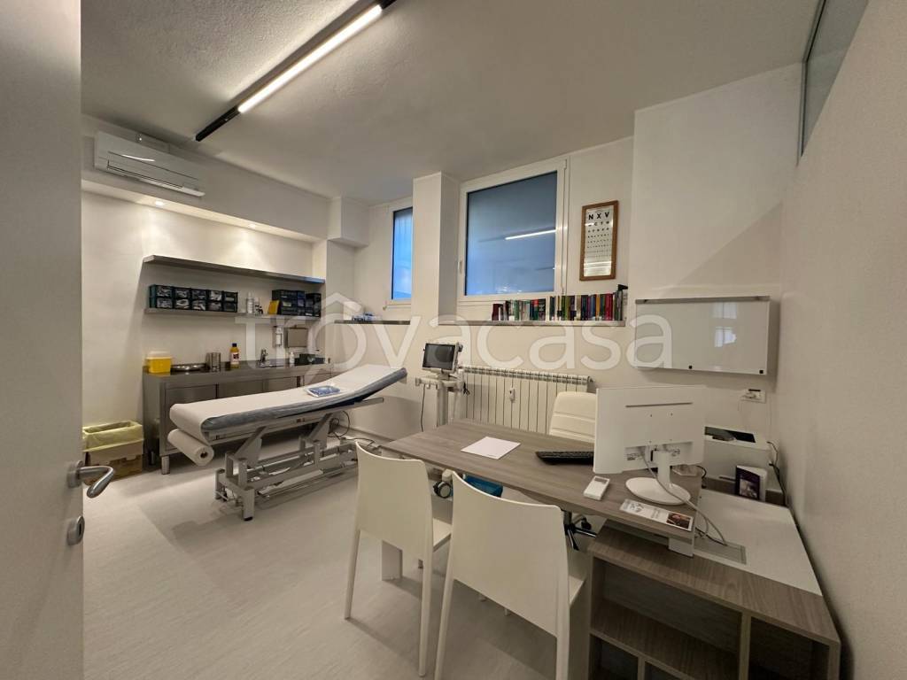 ufficio in affitto a Milano