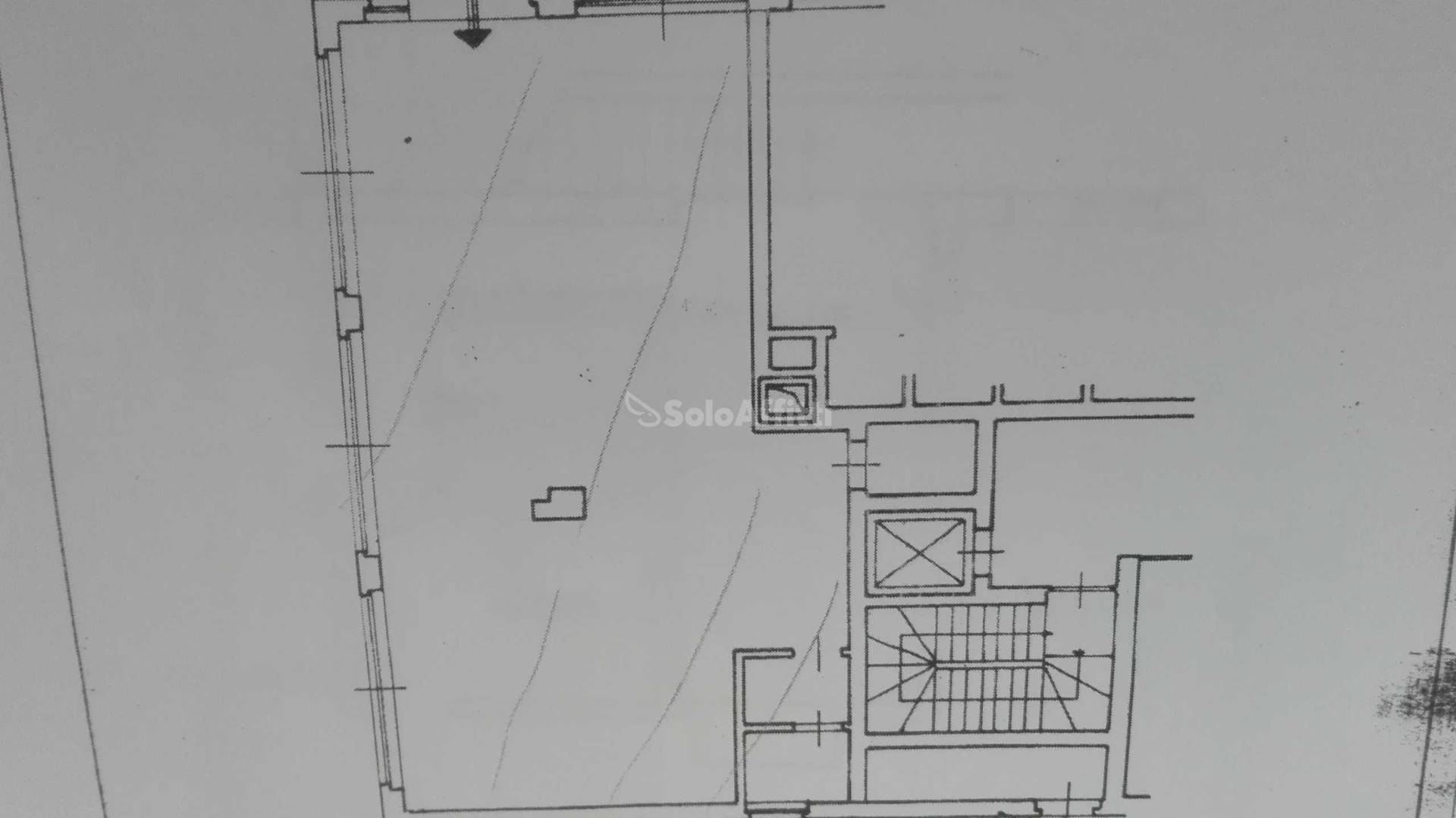 negozio in affitto a Milano