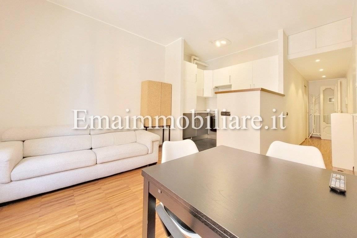 appartamento in affitto a Milano in zona Isola