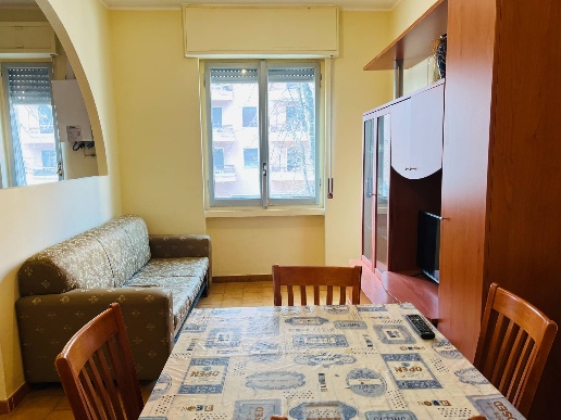appartamento in affitto a Milano in zona Piazzale Lodi