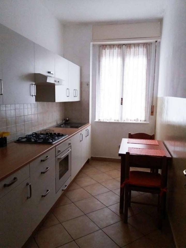 appartamento in affitto a Milano in zona Famagosta
