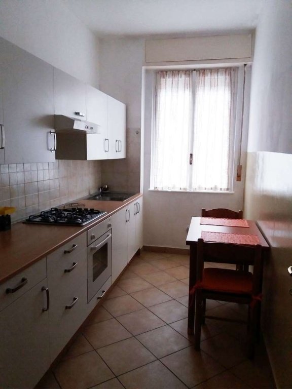 appartamento in affitto a Milano in zona Famagosta