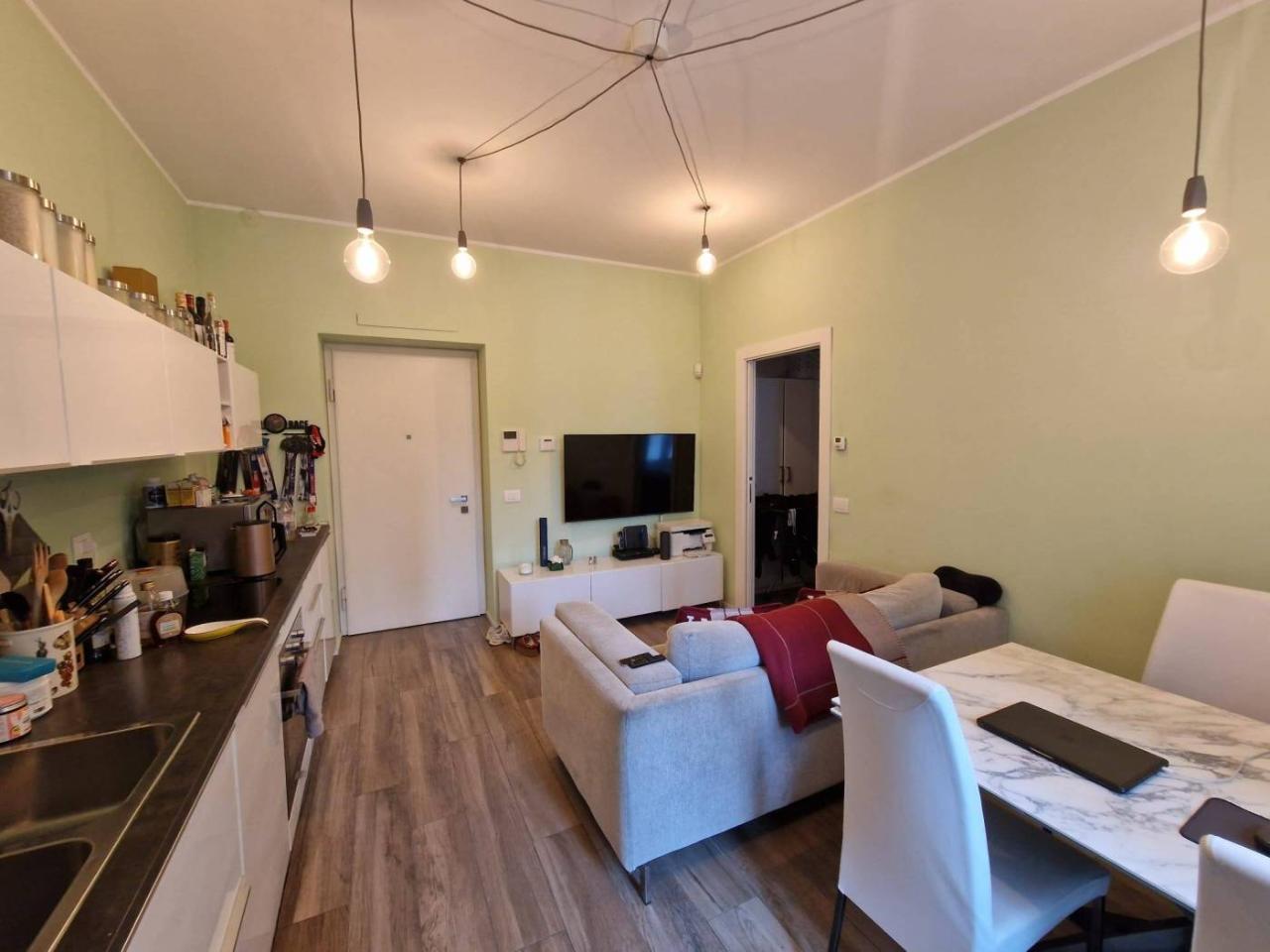 appartamento in affitto a Milano in zona Bullona