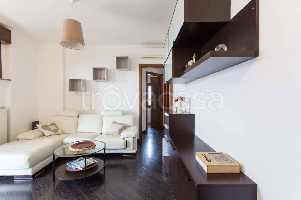 appartamento in affitto a Milano in zona Casoretto