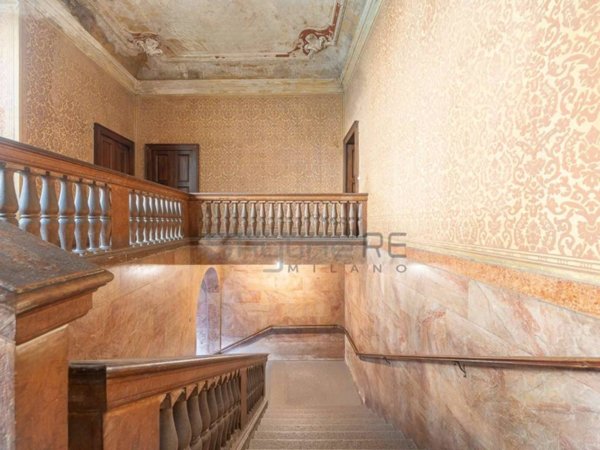 appartamento in affitto a Milano in zona Sant'Ambrogio