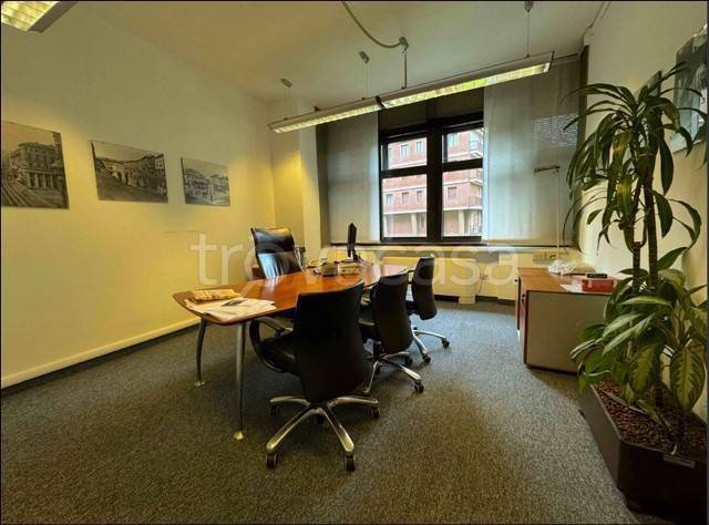 ufficio in affitto a Milano