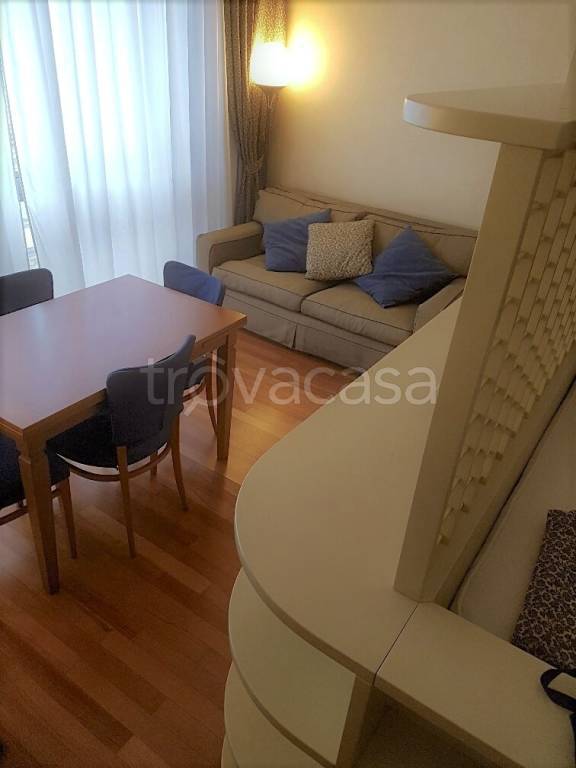 appartamento in affitto a Milano in zona Porta Nuova