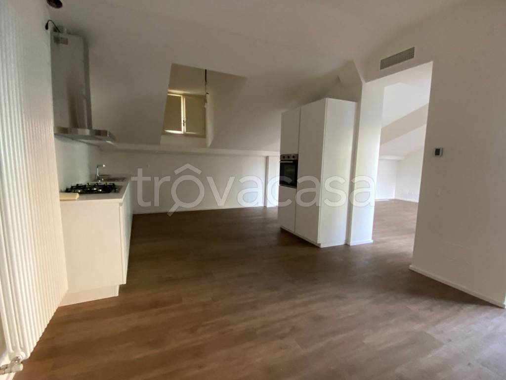 appartamento in affitto a Milano in zona Porta Romana