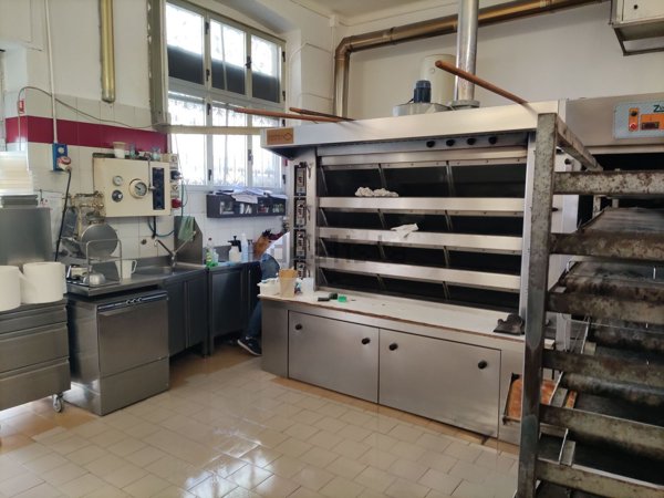 negozio in affitto a Milano