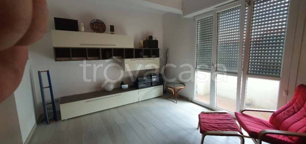 appartamento in affitto a Milano in zona Famagosta