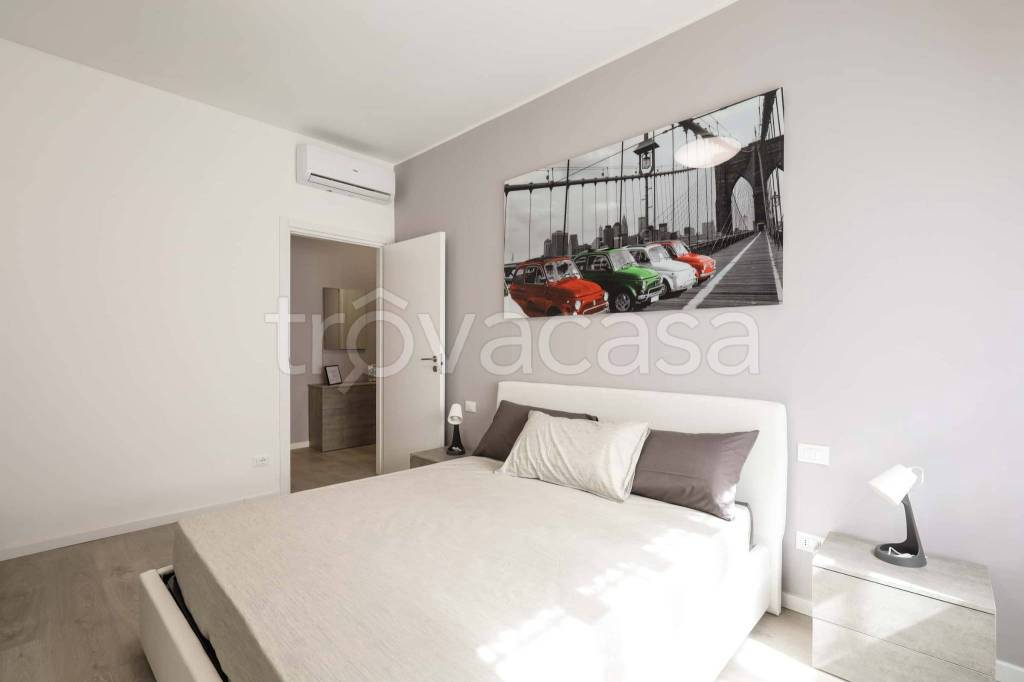 appartamento in affitto a Milano in zona Famagosta