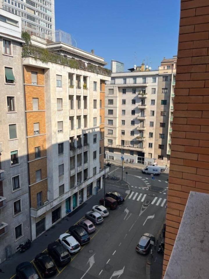 appartamento in affitto a Milano in zona Centro Direzionale