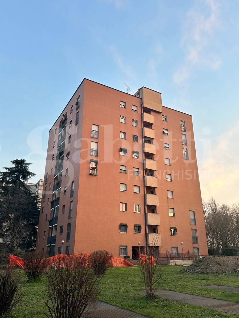 appartamento in affitto a Milano in zona Famagosta