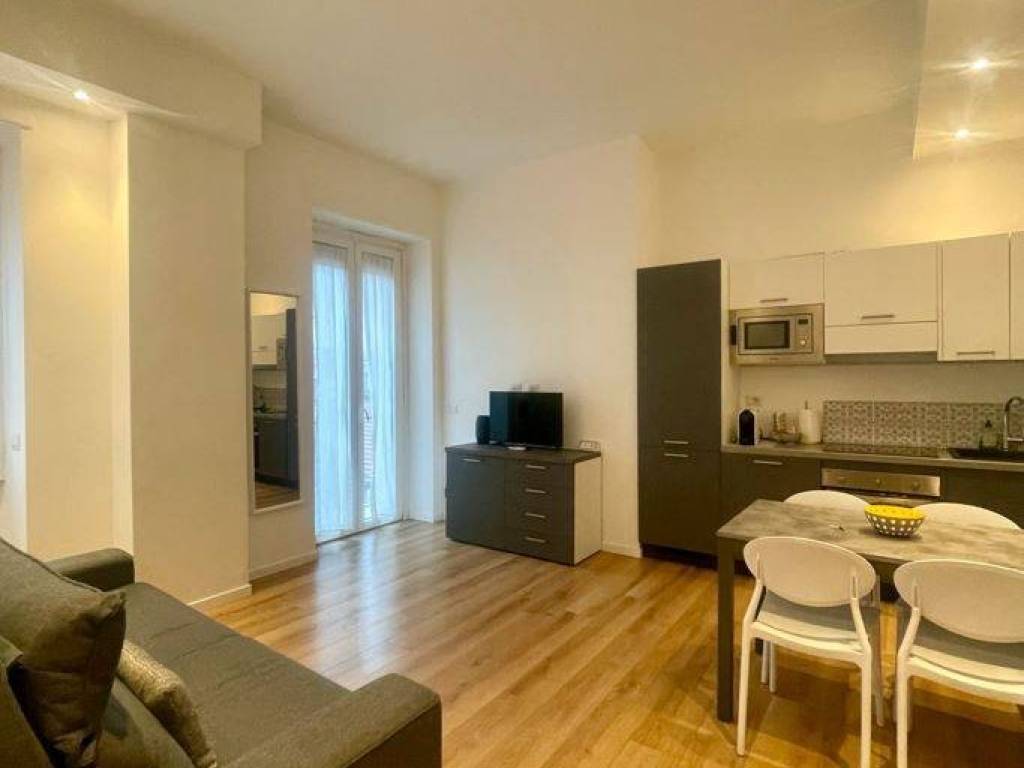 appartamento in affitto a Milano in zona Centro Direzionale