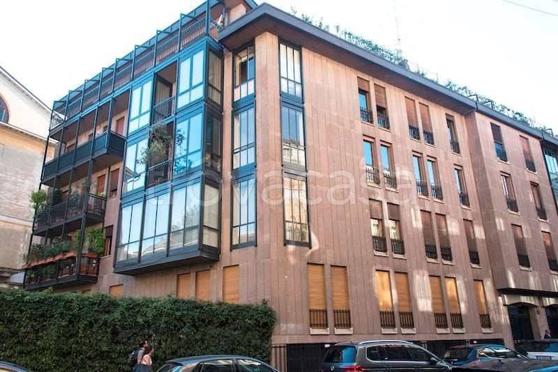 appartamento in affitto a Milano in zona Sant'Ambrogio