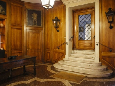 negozio in affitto a Milano