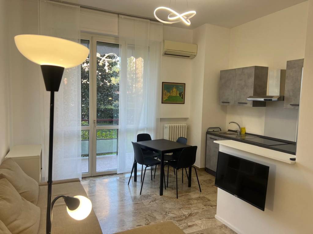 appartamento in affitto a Milano in zona Trenno