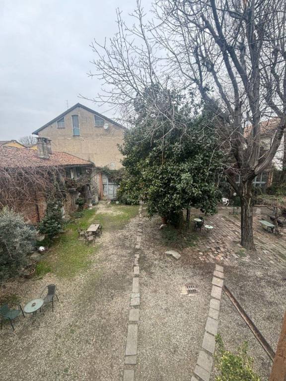appartamento in affitto a Milano in zona Barona