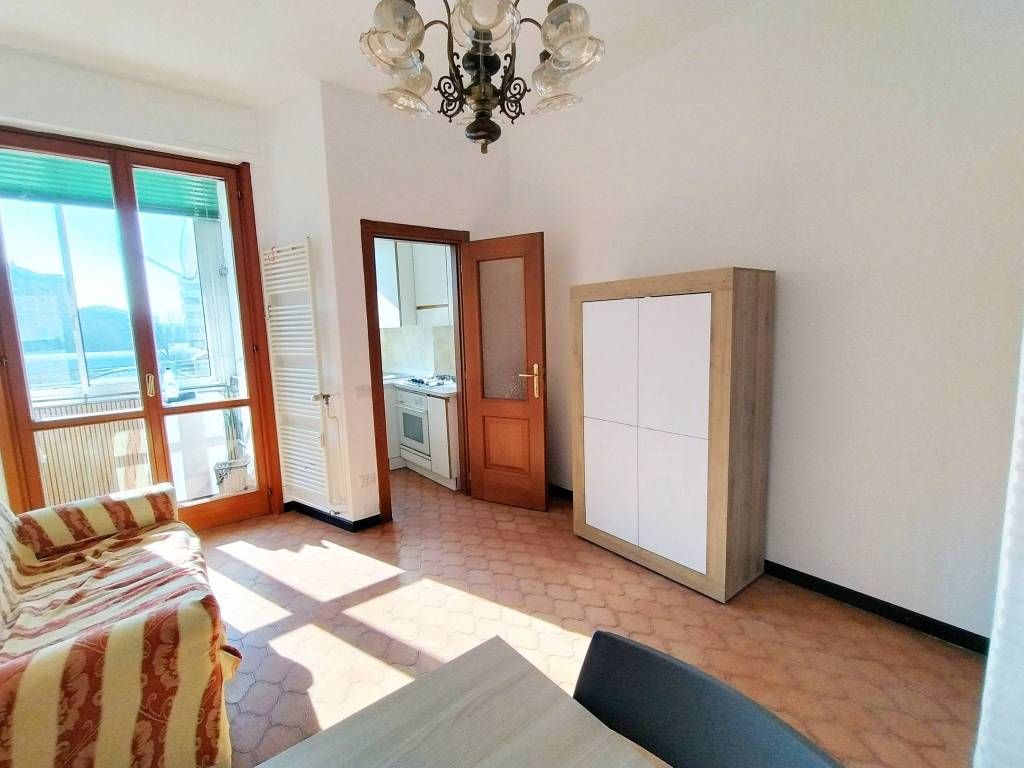 appartamento in affitto a Milano in zona Corvetto