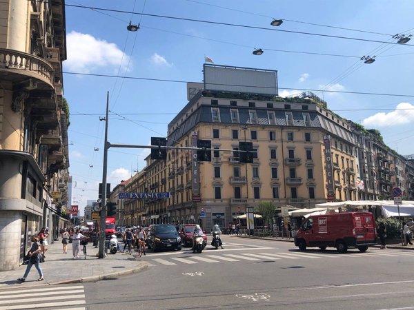 negozio in affitto a Milano