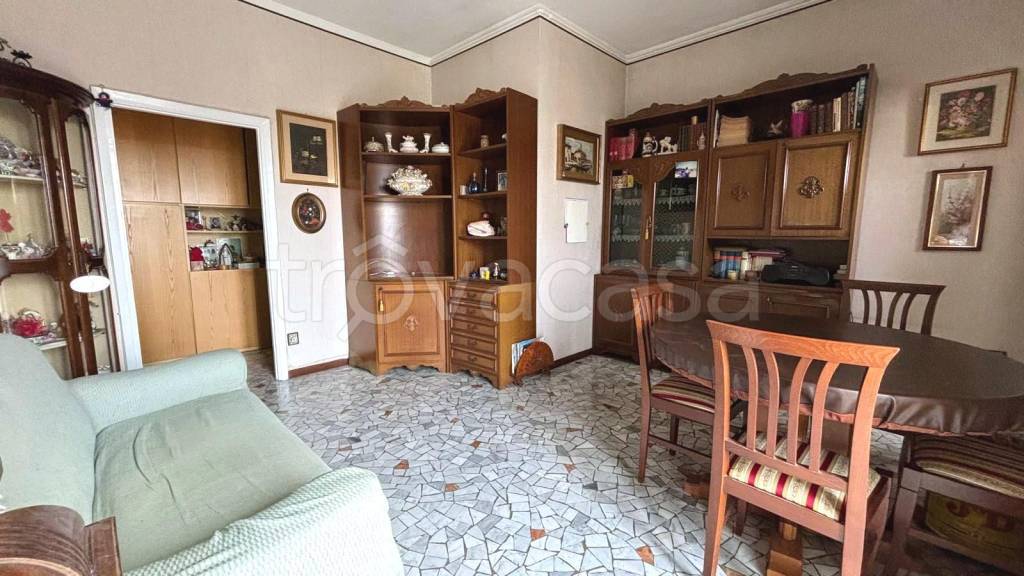 appartamento in affitto a Milano in zona Porta Genova