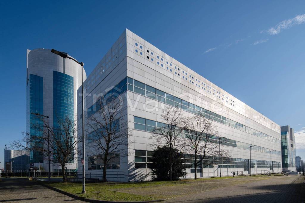 ufficio in affitto a Milano in zona San Cristoforo