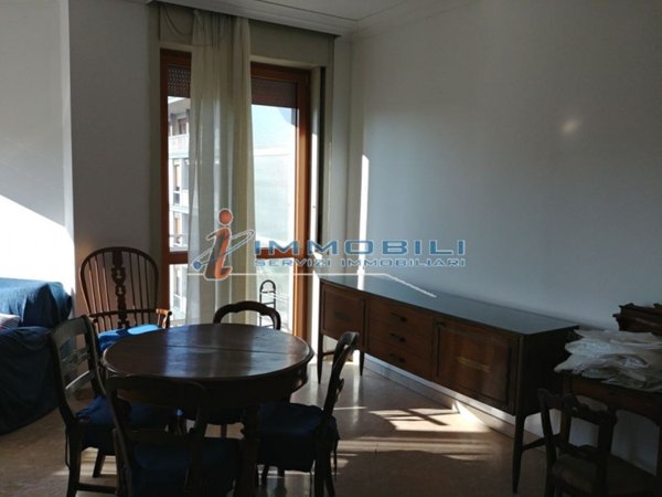 appartamento in affitto a Milano in zona Centro Direzionale