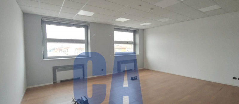 ufficio in affitto a Milano in zona Gallaratese