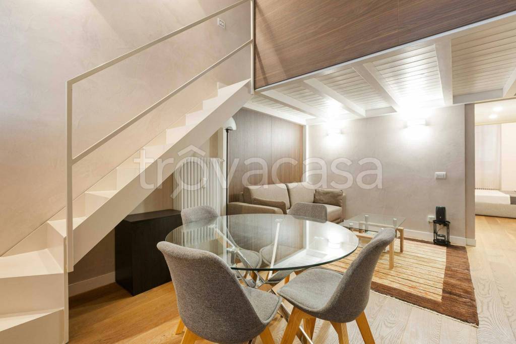 appartamento in affitto a Milano in zona Isola