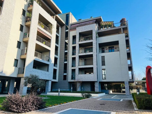 appartamento in affitto a Milano in zona Vigentino
