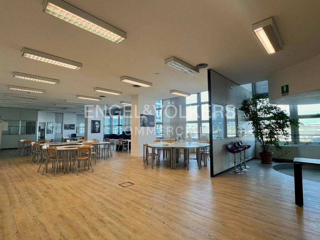 ufficio in affitto a Milano in zona Rogoredo