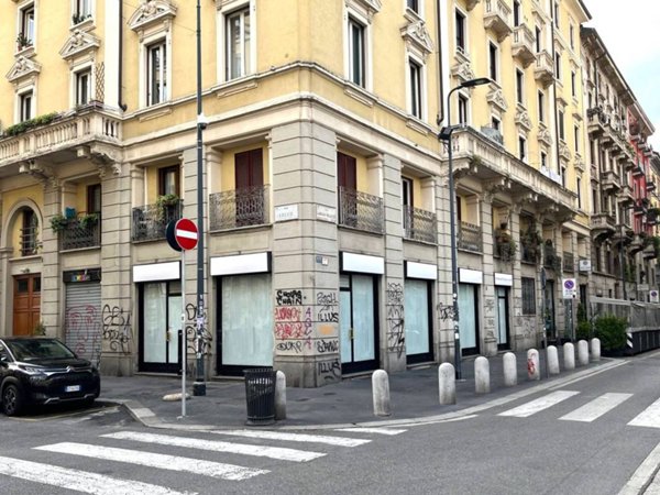negozio in affitto a Milano in zona Centro Direzionale