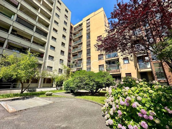 appartamento in affitto a Milano in zona Famagosta