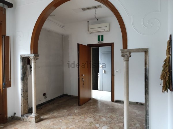 ufficio in affitto a Milano in zona Gallaratese