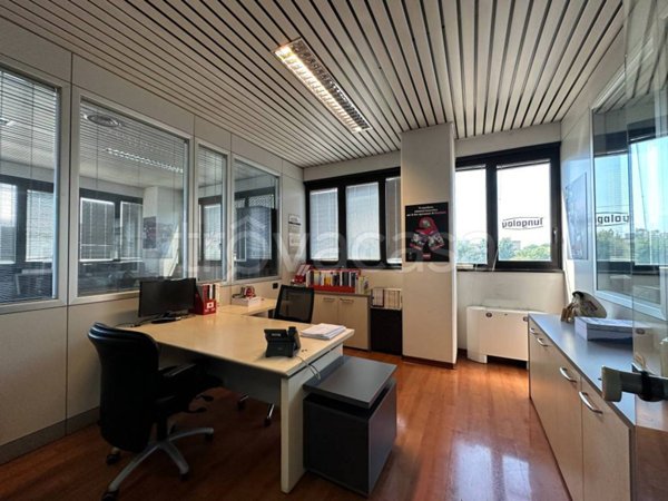 ufficio in affitto a Milano in zona Precotto