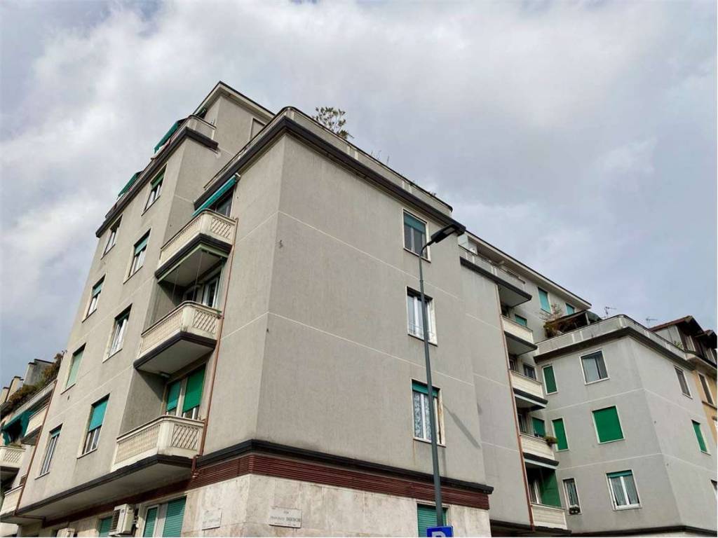 appartamento in affitto a Milano in zona Bocconi