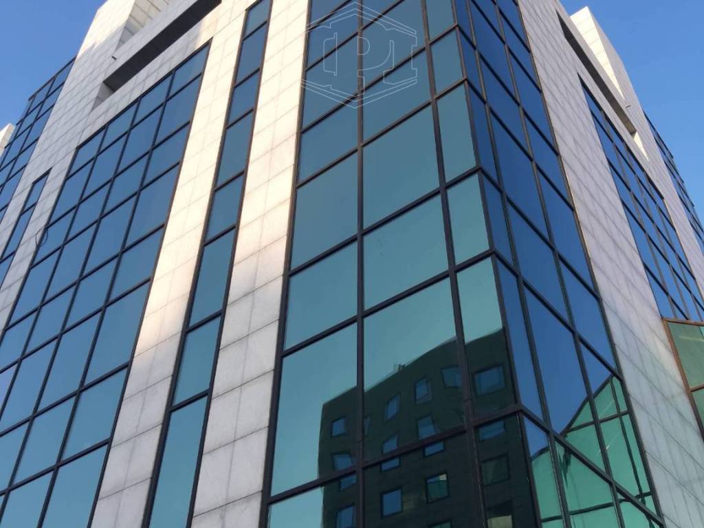 ufficio in affitto a Milano in zona Baggio