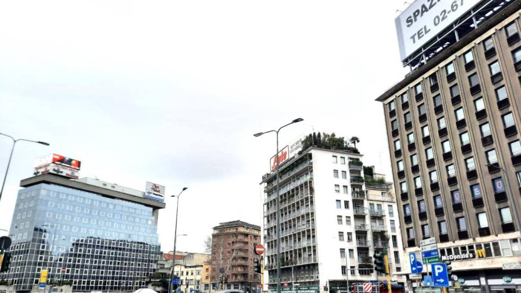 locale commerciale in affitto a Milano in zona Loreto