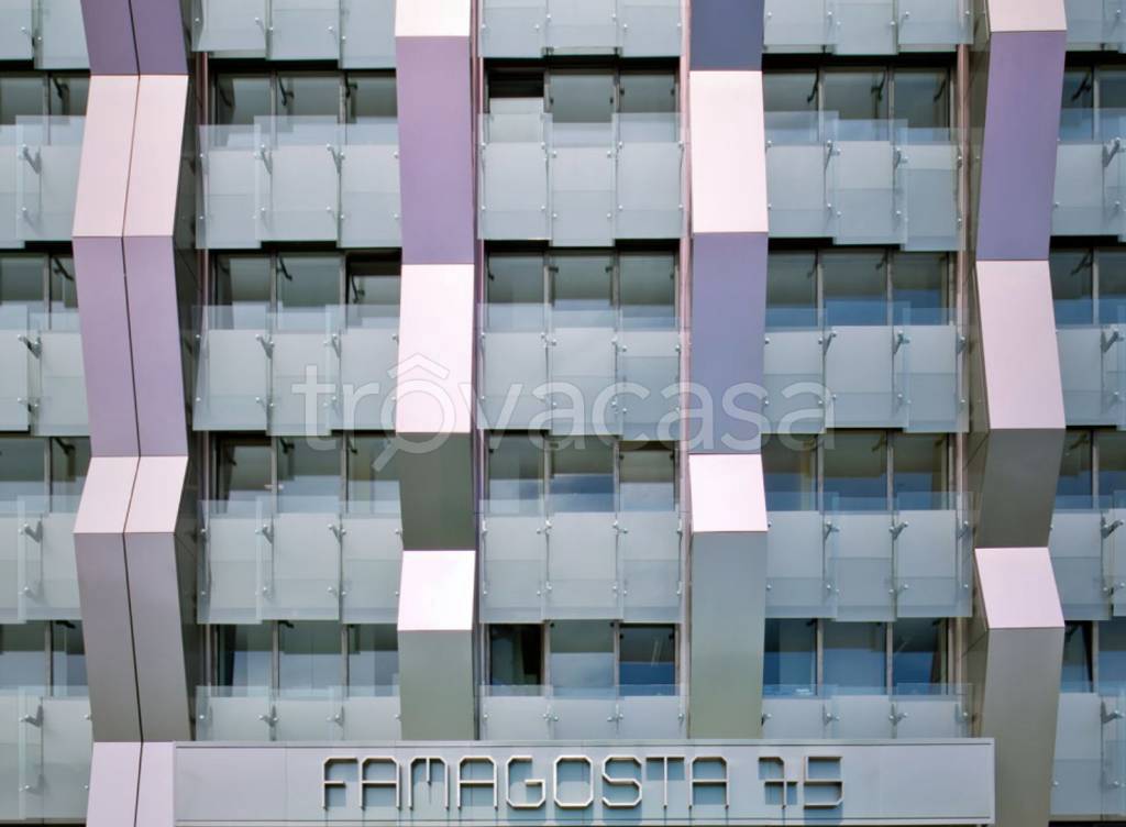 appartamento in affitto a Milano in zona Famagosta